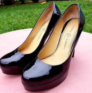 Chinese Laundry Women's Black Platform Pumps. Shoe Size 8.5 / 39